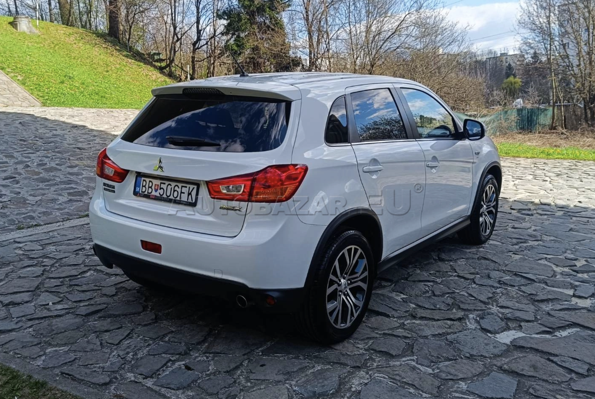 Toto je jedno z najspoľahlivejších SUV v našej inzercii. Japonská kvalita je pritom ozaj lacná