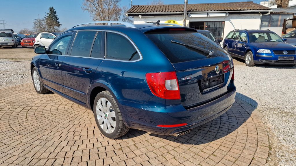 Táto Škoda Superb je ako nová, stojí ako Fabia!