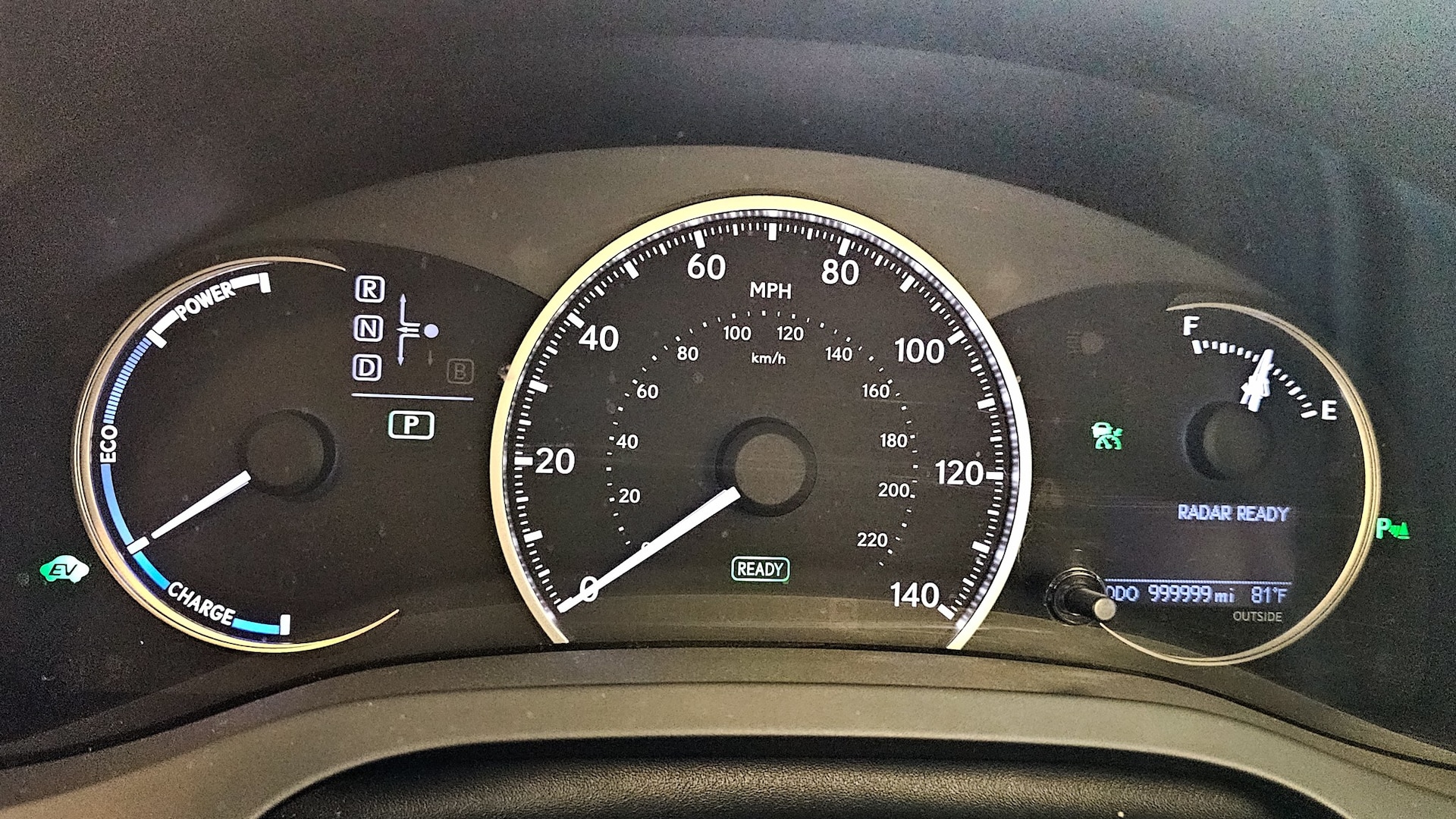 Nudný, no extrémne odolný Lexus s nájazdom 1,6 milióna km! Vyzerá nanajvýš na 200-tisíc