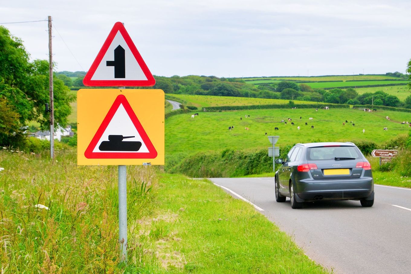 Top 20 najbizarnejších dopravných značiek, ktoré nepoznáte (2.diel)