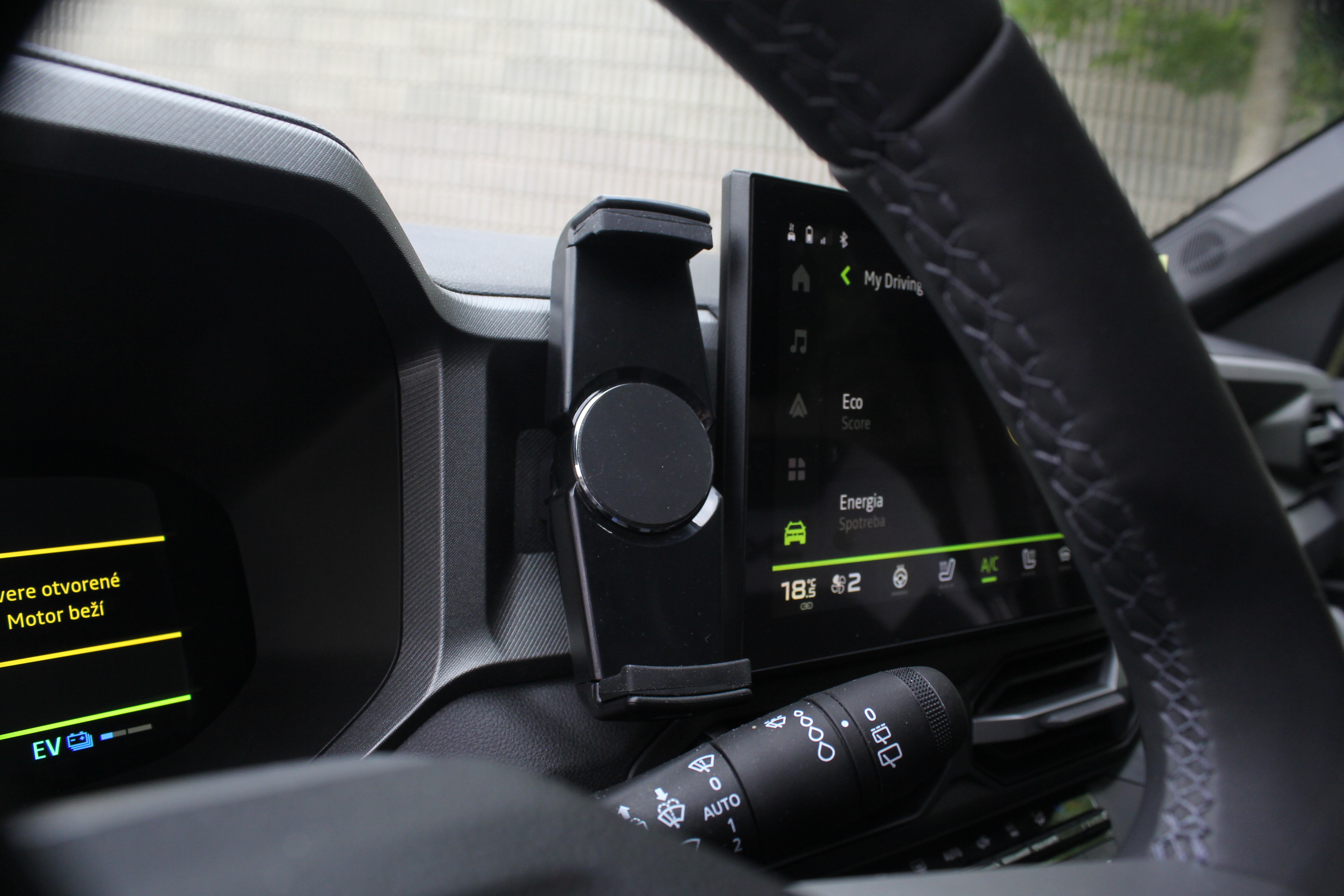 Redakcia Autobazar.EU, Dacia Bigster Hybrid 155