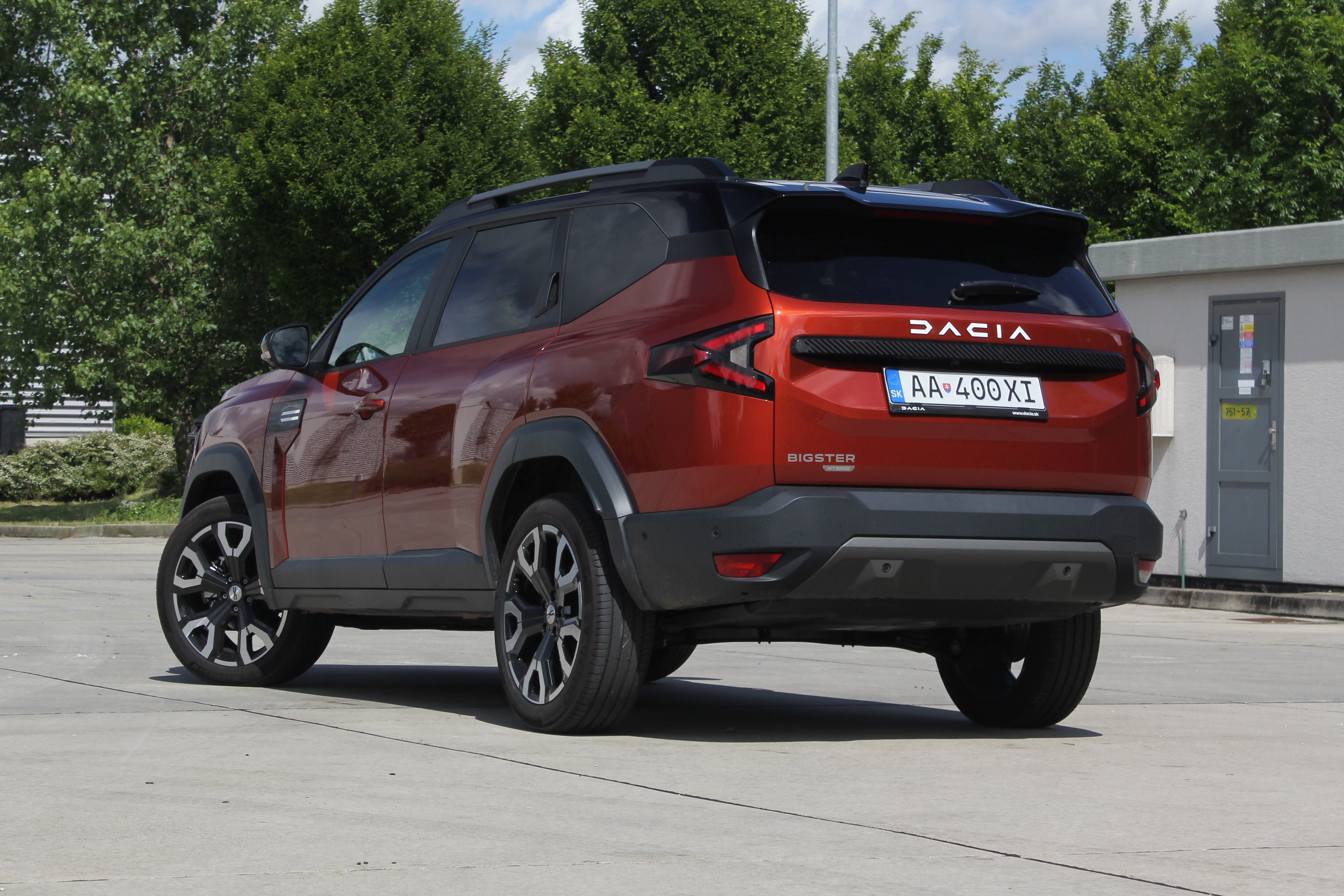 Redakcia Autobazar.EU, Dacia Bigster Hybrid 155