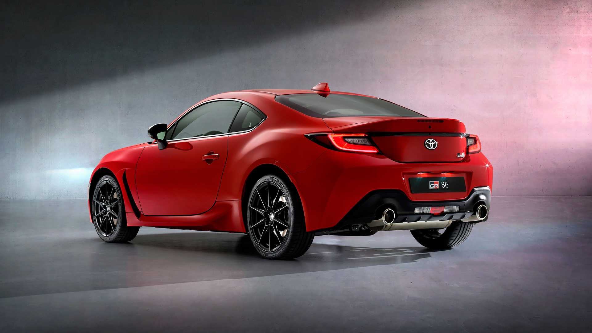 Subaru BRZ mať nebudeme, ale Toyota GR86 príde určite