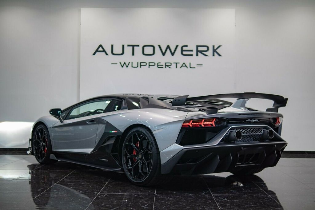 Lamborghini Maxa Verstappena na predaj za 600 000 €!