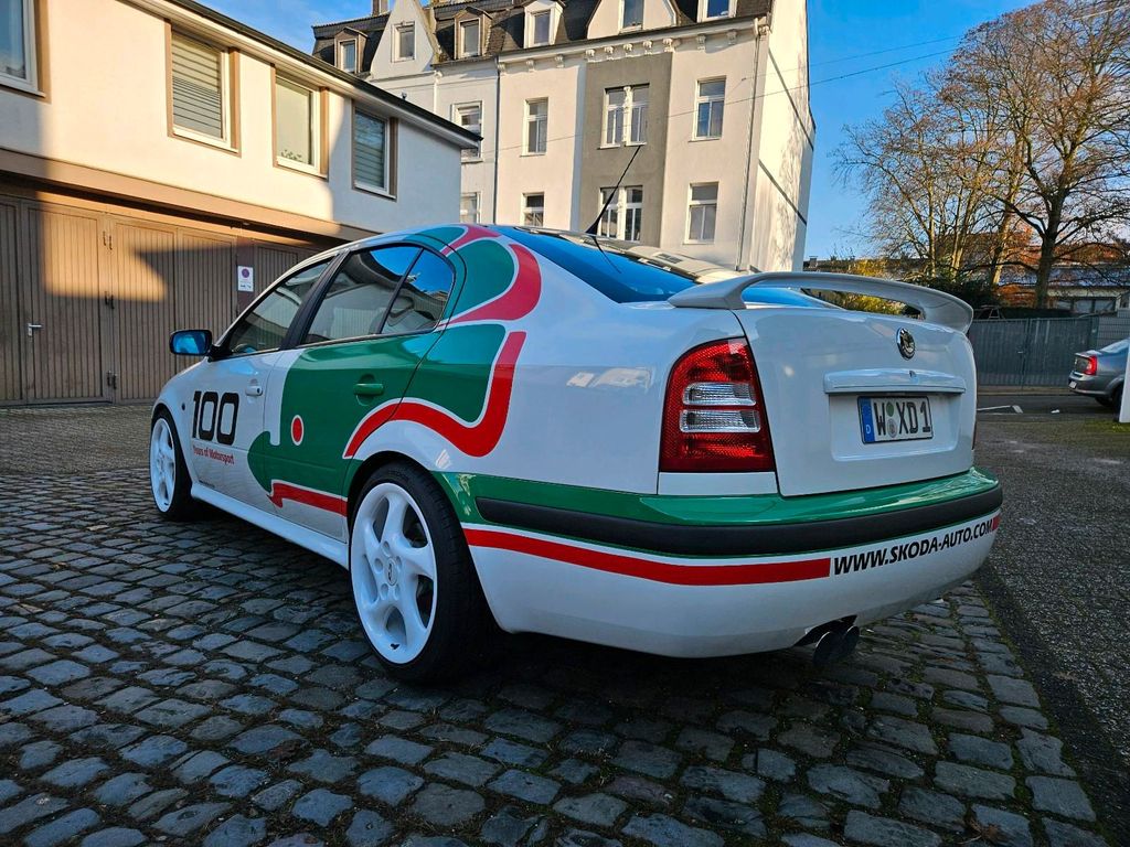 Najvzácnejšia Octavia WRC, na predaj, vzniklo ich len 100!