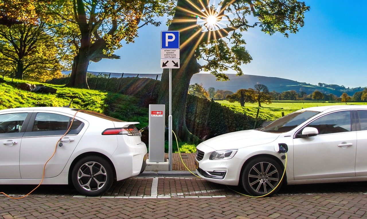 Zdražovanie paliva vs. eletromobily