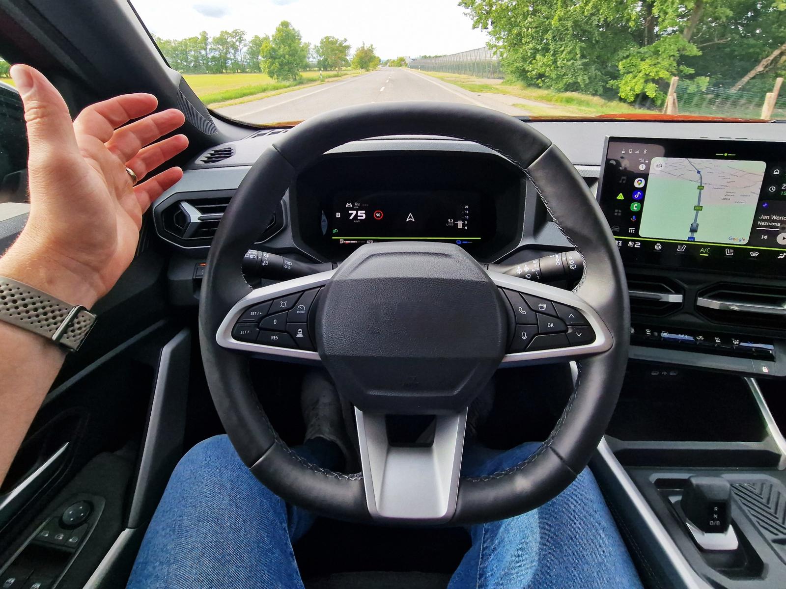 20253110141059 20250518 162304 Ako predísť traseniu volantu počas jazdy