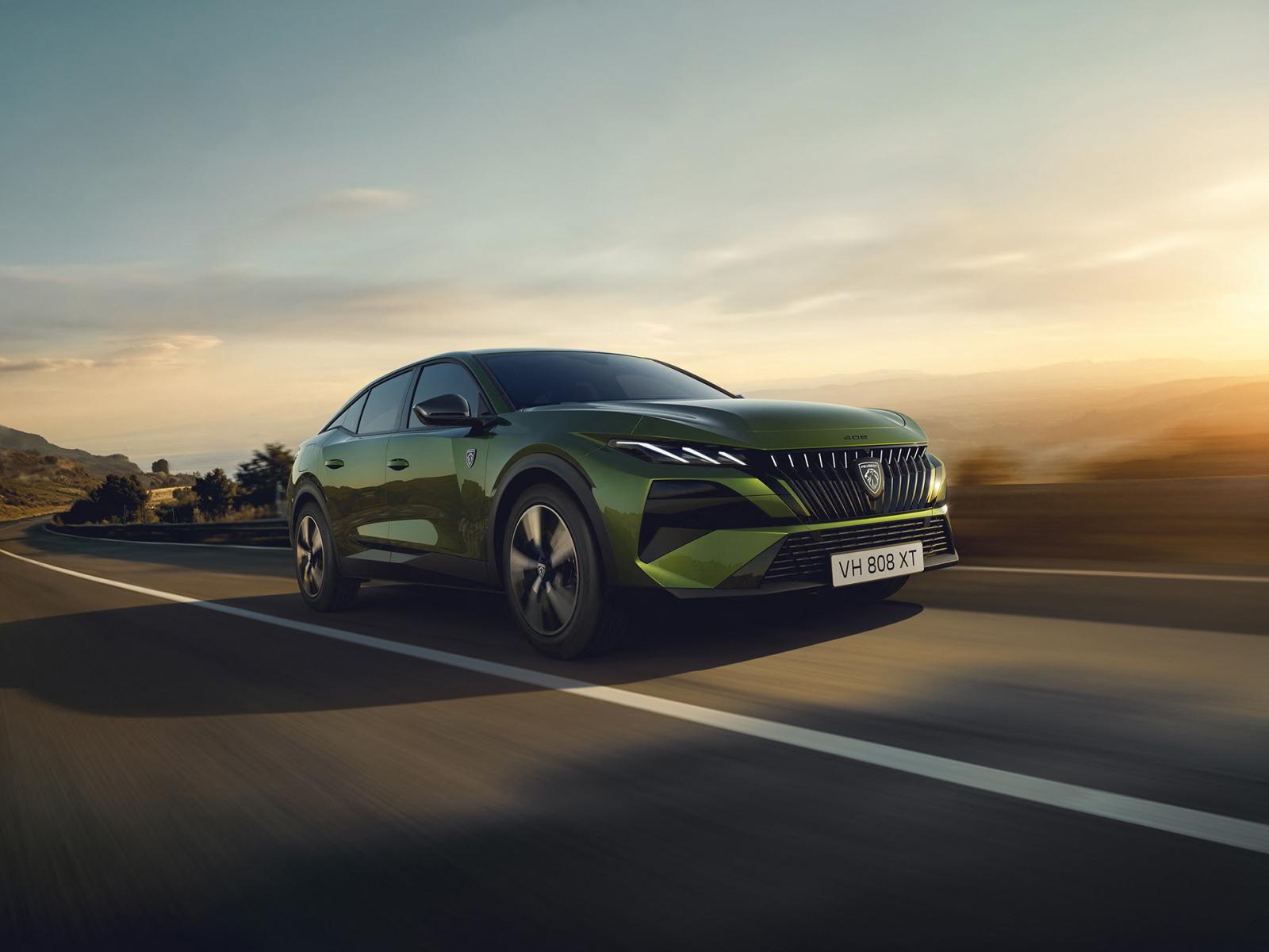 20260901130120 PEUGEOT 408 2601STYP 230 FR Peugeot 408 prichádza s vylepšeniami, elektrická verzia skočila výrazne vpred