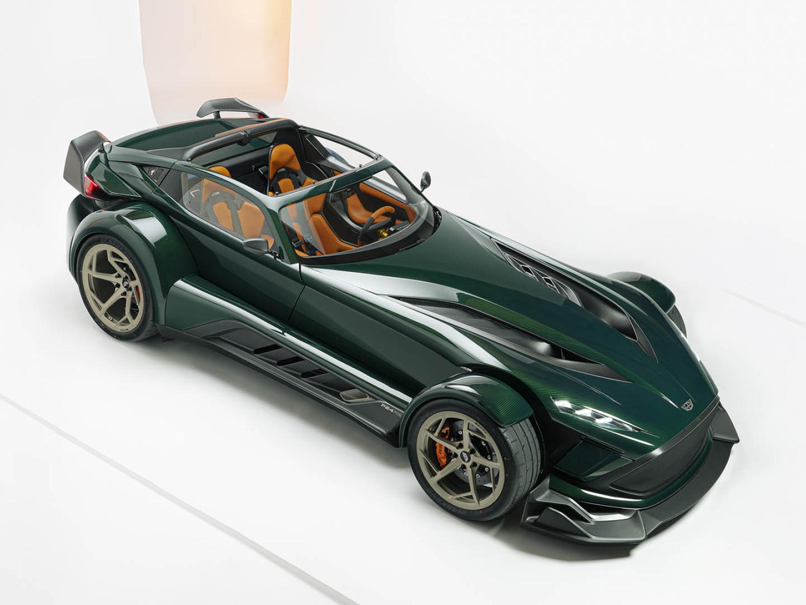 20262801160108 DonkervoortP24RS 16 Donkervoort kašle na výbavu, P24 RS je čisto karbón a motor, nič viac