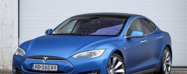 Ako vyzerá slovenská Tesla Model S po 400-tisíc km? Čo sa opravovalo a akú má dnes hodnotu?