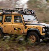 Land Rover spraví špeciálnu sériu starého Defenderu s V8
