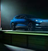  Aston Martin ukázal najvýkonnejšie SUV DBX 707