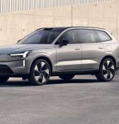 Volvo má novú elektrickú vlajkovú loď EX90