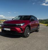 Opel Grandland: Do bežného sveta stačí aj trojvalec 