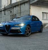 Alfa Romeo Giulia: Športové sedany stále žijú