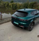 Alfa Romeo Tonale má štvorkolku iba s plug-in hybridom