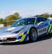 Kto jazdí v policajnom Ferrari v Česku a kde ho môžete stretnúť? (podcast)