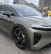 Odvrátená strana elektromobilov: Nové auto po 643 km predal o 16 000 € lacnejšie