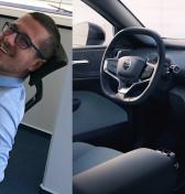 Petr kúpil nové auto s 52 vadami. Výrobcovi spísal návod, ako ich opraviť a médiá ho podporili. Reakcia automobilky (166. podcast Autobazar.EU)