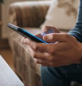 Majitelia áut dostávajú správy o pokutách od Slovensko.sk. Neplaťte ich, upozorňujú štátni zamestnanci