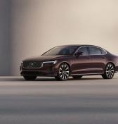 Volvo výrazne vylepšuje S90. Pôvodne mal skončiť, teraz je azda najkrajším sedanom