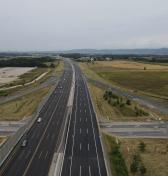 Minister dopravy otvorene o R1 medzi Bratislavou a Sencom. Ďalší diaľničný megaprojekt
