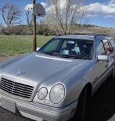 Za 800 € kúpili Mercedes s 900-tisíc km a pôvodnou technikou. Následný servis a dodatočné náklady sú aj tak prekvapivo nízke