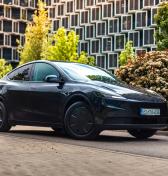 Test: Tesla Model Y RWD Long Range. Odhoďme predsudky a pozrime sa na to auto objektívne!