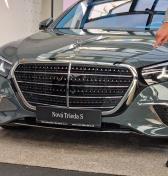 Horšie hospodárske výsledky pocítil aj šéf automobilky Mercedes-Benz. Zarobil o 3,7 milióna eur menej ako predvlani