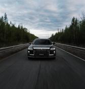 Pozrite sa, ako Rusi v bývalej továrni Toyoty prerábajú Audi na konkurenta pre Mercedes