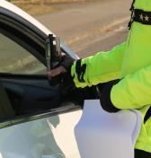 Zákaz alkoholu spolujazdcov ide skutočne do zákona. Novela prináša dôležitú novinku pre motoristov, vysvetľujeme dôvody a podmienky (Poradňa)