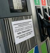 Vláda opäť mení ceny nafty. Slovensko stále pokračuje v dvojakej cenotvorbe
