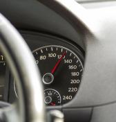 Tieto autá v našich podmienkach zvládli 400-tisíc km, oplatí sa ich kúpiť? (celá analýza od Autobazar.EU)