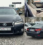 Hybridy sú najspoľahlivejšie a zvládajú obrovské porcie km: Toto sú dva príklady z Autobazar.EU