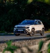 Test: Jeep Avenger 4xe je malý džíp s veľkými ambíciami. Stačí to?