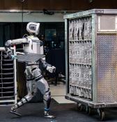 Hyundai začína výrobu desiatok tisíc robotov, nahradia zamestnancov. Začali sa prvé protesty odborov proti robotom