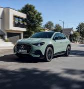 Mercedes ukázal úplne nové GLA, má elektrický dojazd až 657 kilometrov