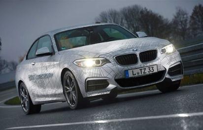 Video: Samodriftujúce BMW!