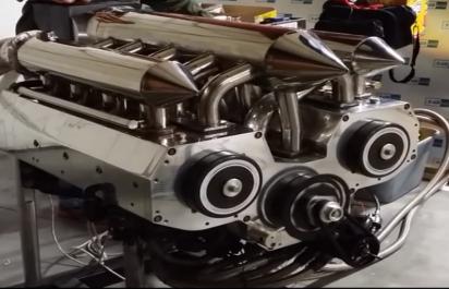Video: Zabudnite na V8, v hre je 5000 koňový motor!