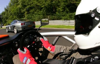 Ariel Atom 3.5R: Superstroj poráža superšporty!