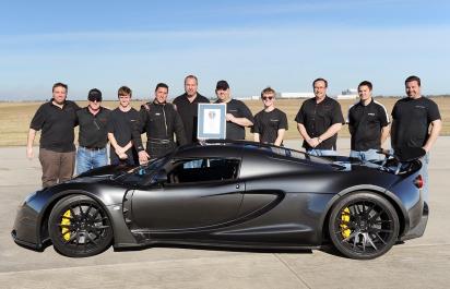 Bugatti Veyron už nie je najrýchlejším autom sveta. Prekonal ho tento zázrak