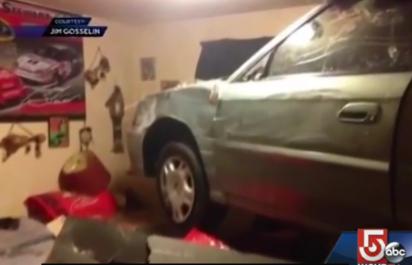 Video: Kuriózna nehoda opitej vodičky