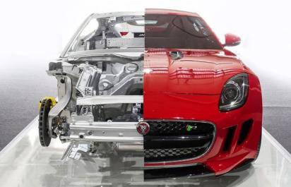 Jaguar F-Type R Coupé: Šelma idúca po krku Porsche 911! 