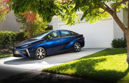 Toyota Mirai, Japonka na vodík