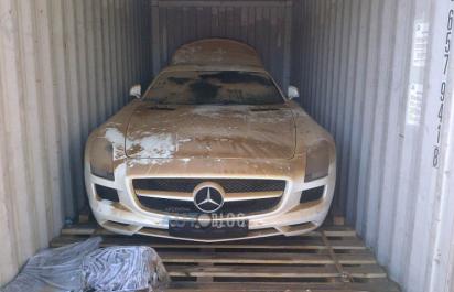 Mercedes-Benz SLS AMG skončil v oceáne!!!