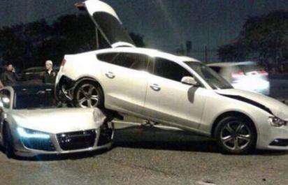 Video: Kuriózna zrážka R8-čky s A5 Sportbackom!