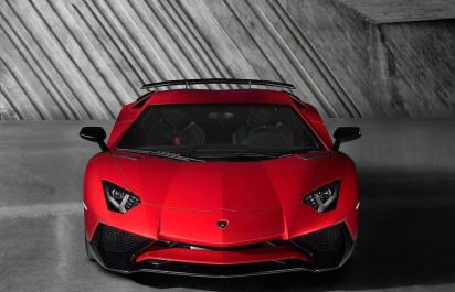 Aventador SuperVeloce, alebo 50 koní navyše s príplatkom 72 000 eur!