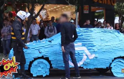 Video: Nikdy neparkuj na mieste určenom pre vozíčkarov!
