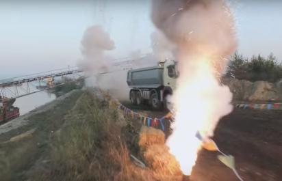 Video: Volvo riadi 4-ročné dievčatko!