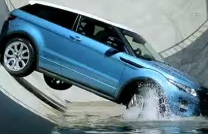 Video: Skateboarding s Range Roverom Evoque!